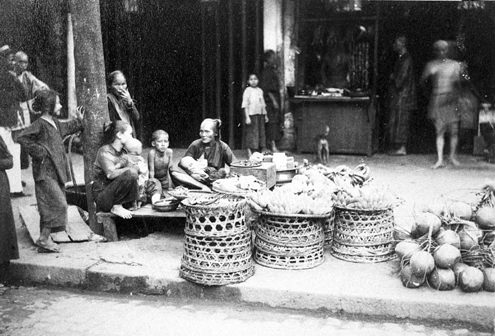 Vendors in Saigon Market, 1890s