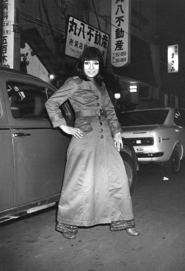 Young Japanese Girls at Kabukicho, Shinjuku’s Red Light District in Tokyo in the1960s and 1970s