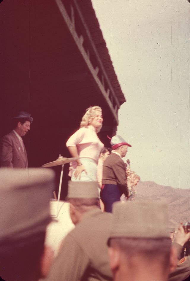 Gloria Pall at 'Slapsie Maxie' show in Korea, April 1954