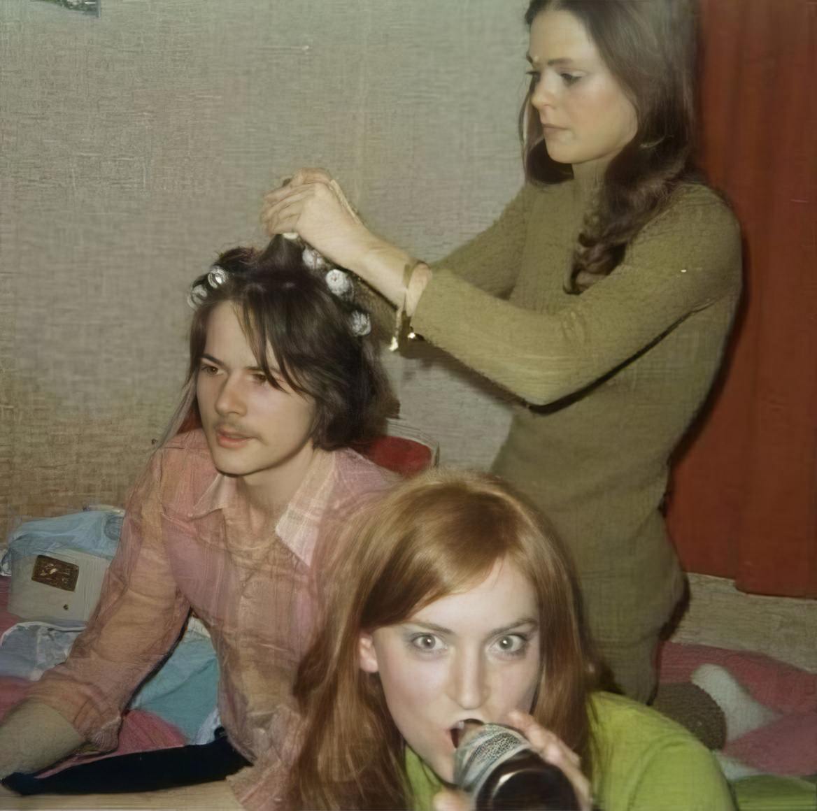 Vintage Photos of Student House Parties in the 1960s