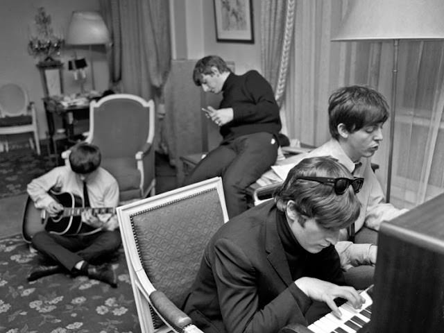 The Beatles' First American Tour of 1964 in Photos