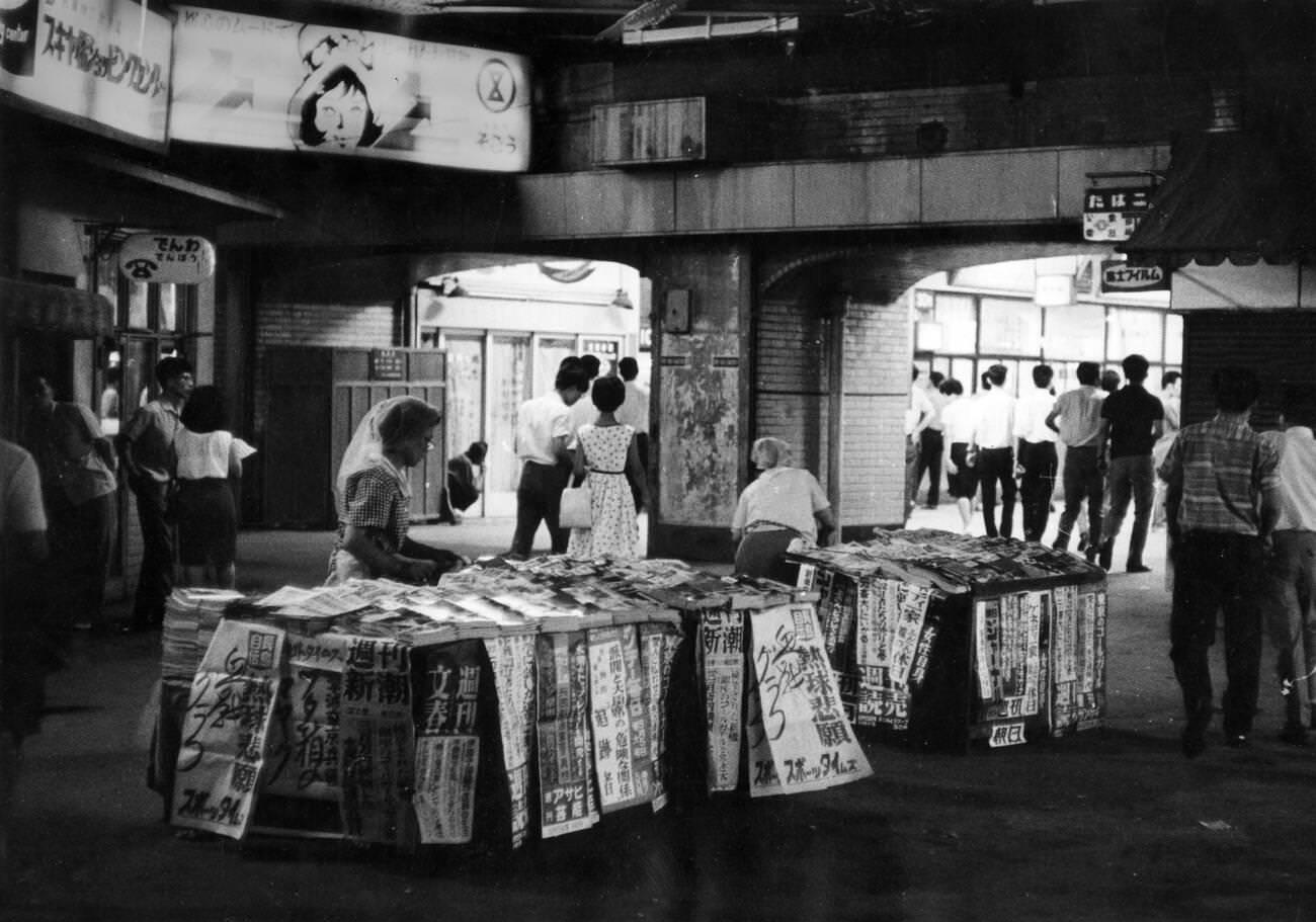 Street scenes in Tokyo, circa 1960.