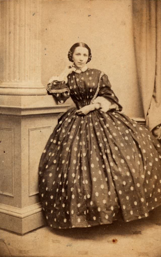 A Glimpse into Victorian Girls Fashion in the1860s