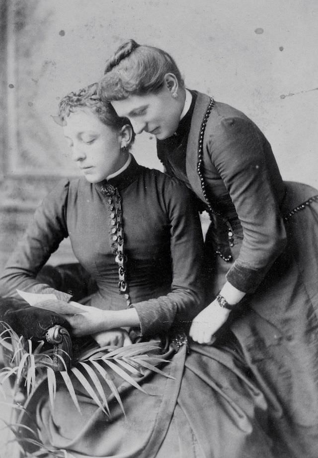 Victorian Ladies: A Fashionable Journey Through the Late 1800s