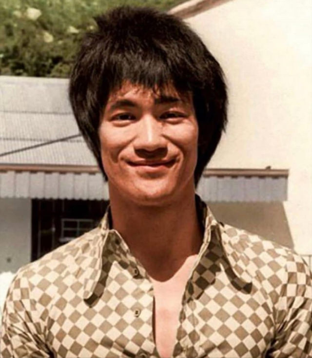 Young Bruce Lee: Life Story and Fabulous Photos of a Martial Arts Icon