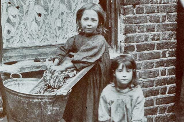 Destitute East End Children 1910s