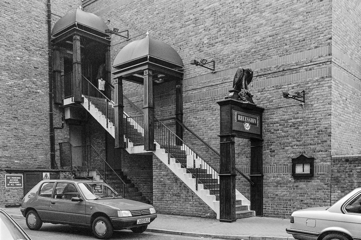 The Recession Cafe, Islington Green, 1989