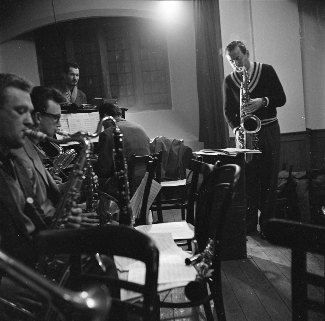 Photograph of Ronnie Scott Orchestra rehearsals by Nigel Henderson, 1954