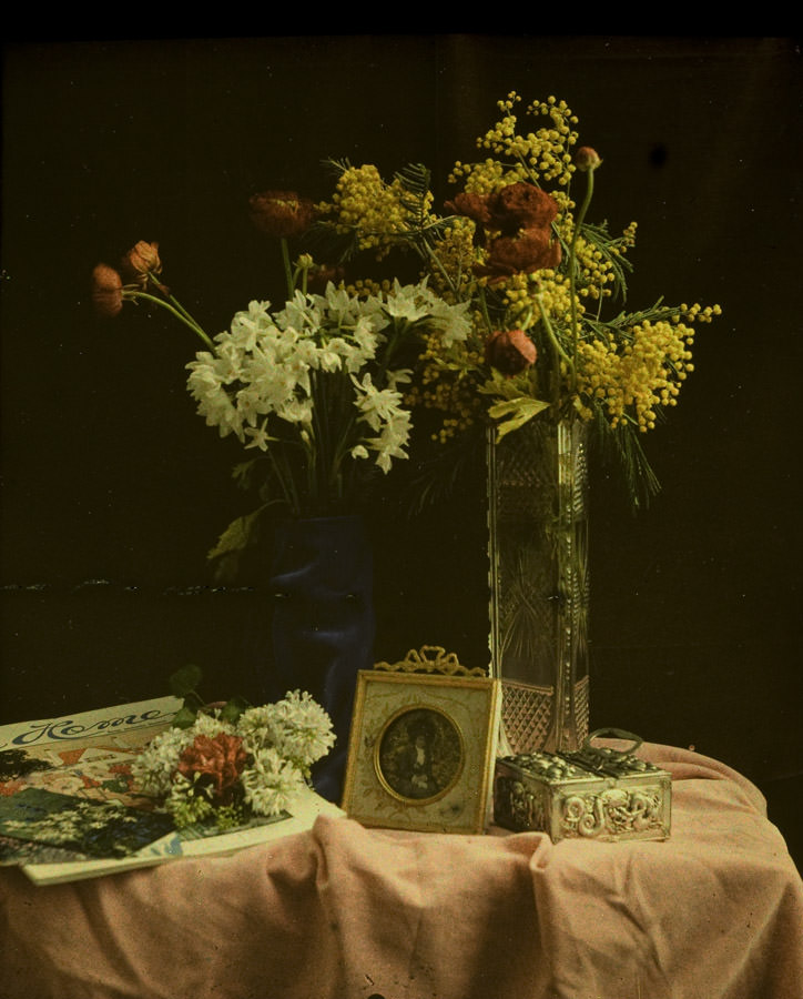 Charles Corbet, Still life with vase and flowers, 1910