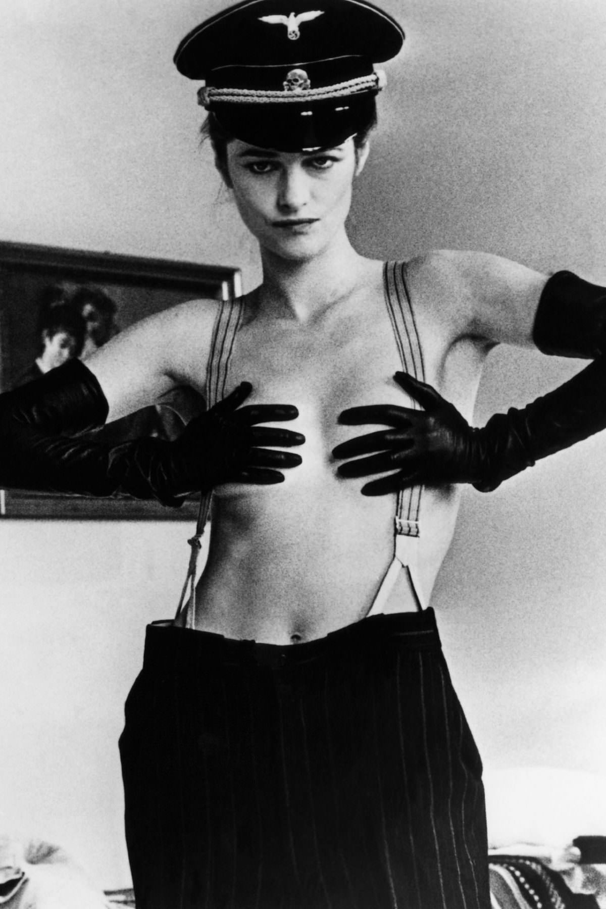 Night Porter, 1974