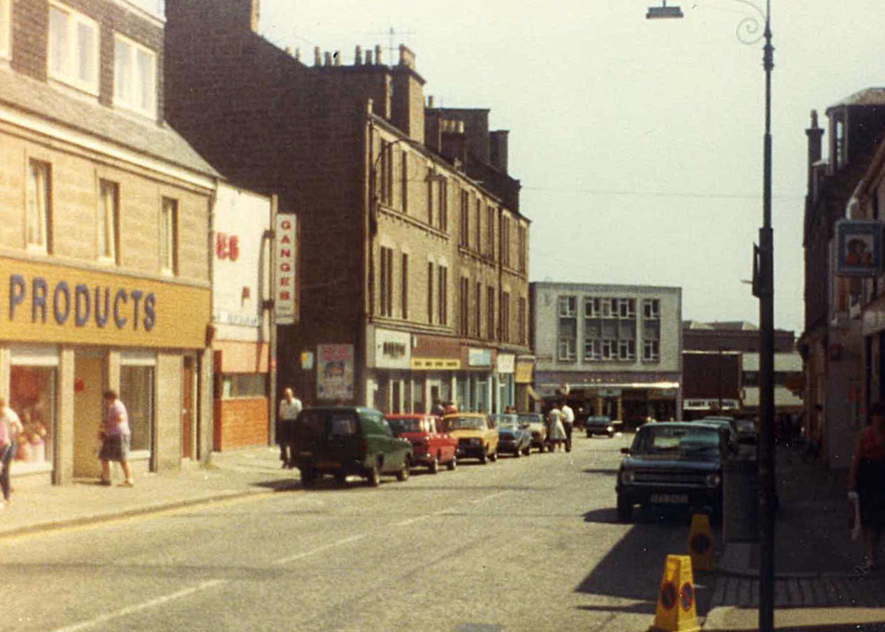 A view of the west High Street in Lochee from 1982.