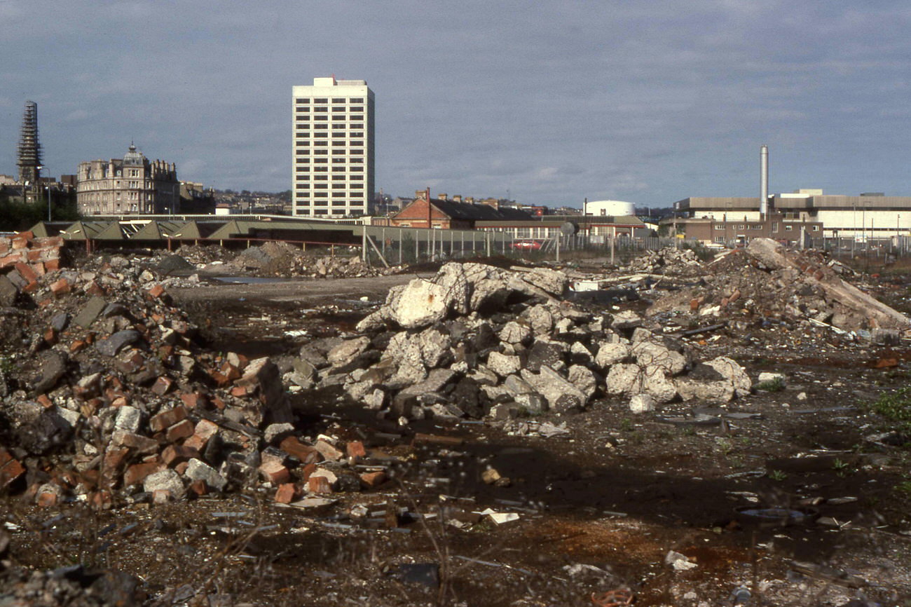 Waterfront clearance, 1988