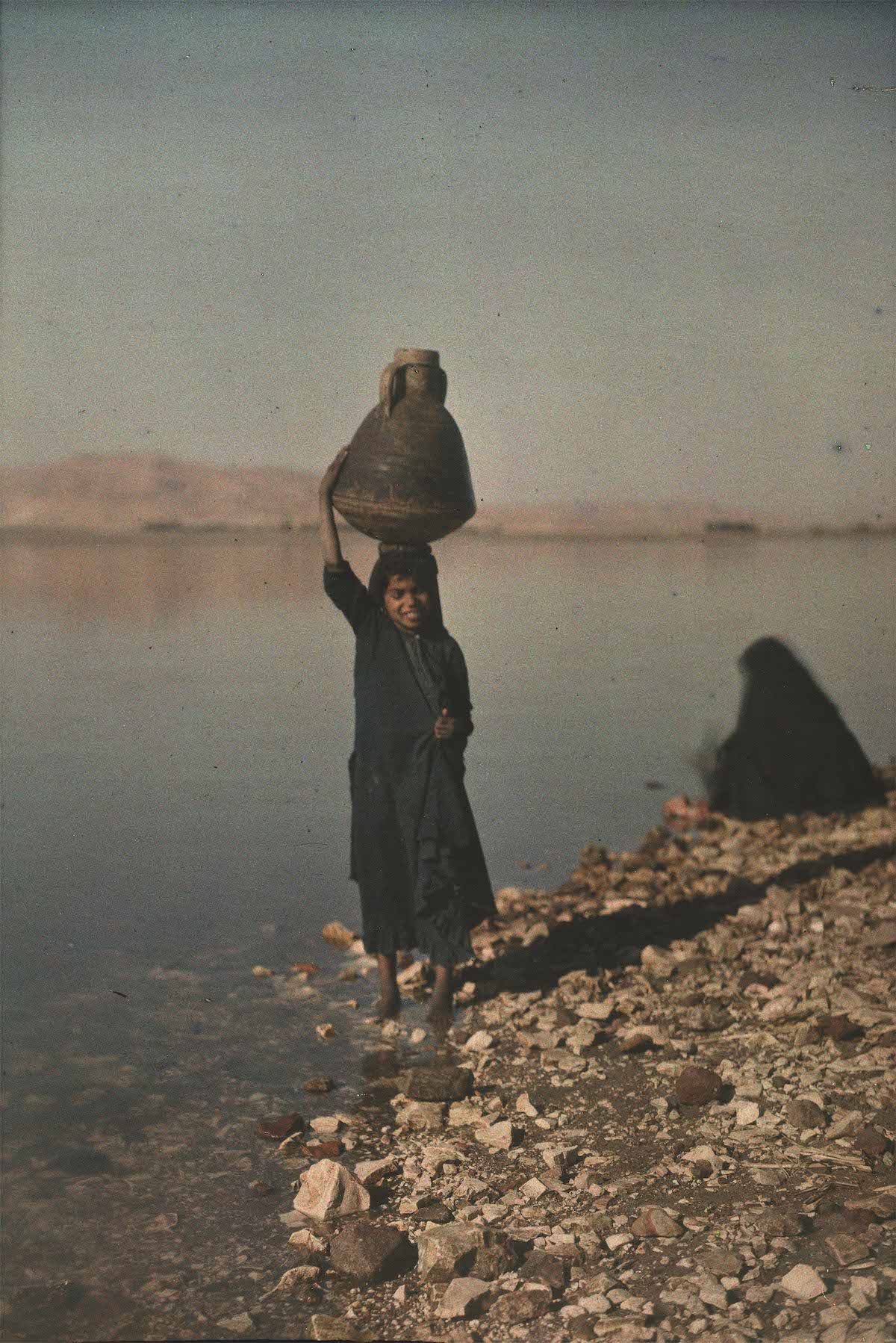 Stepping into a World of Color: Sublime Autochromes from Early 1900s France