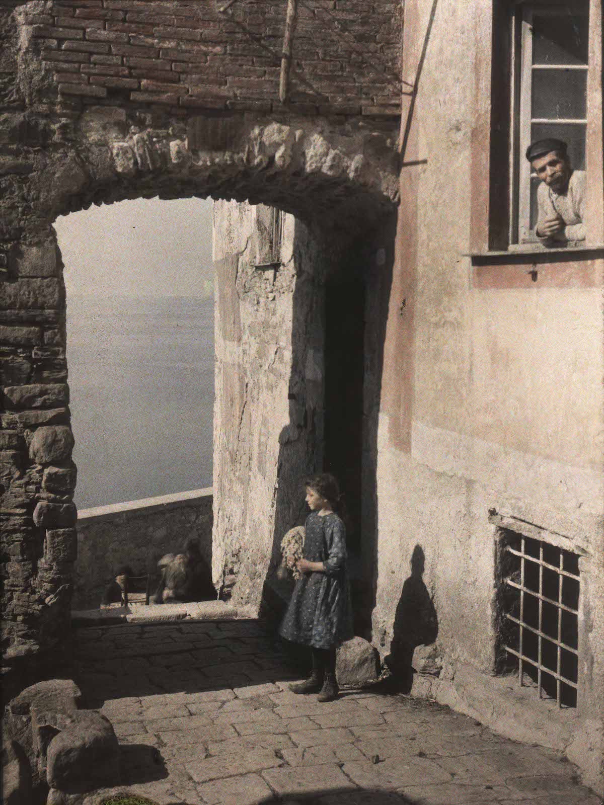 Stepping into a World of Color: Sublime Autochromes from Early 1900s France