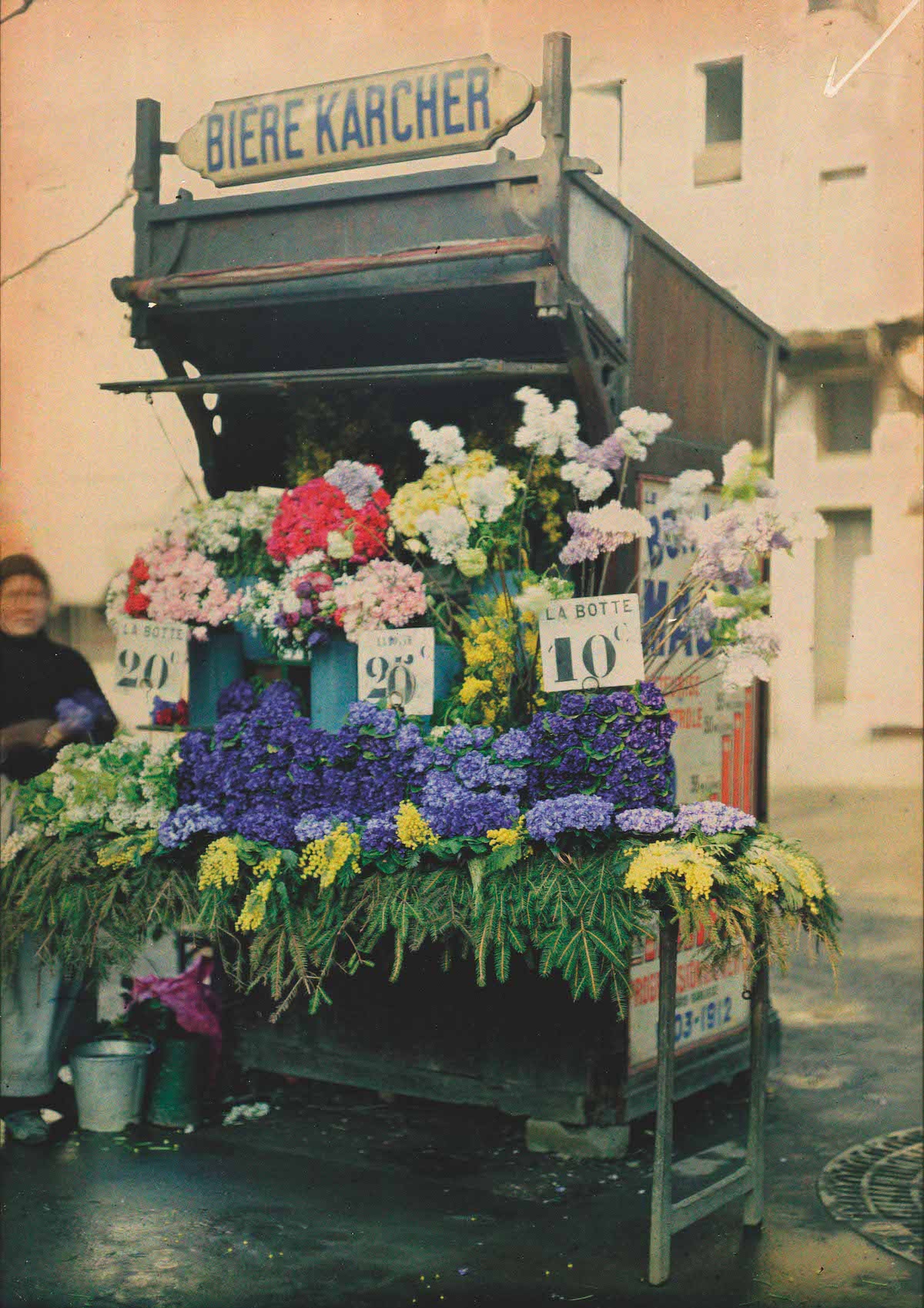 Stepping into a World of Color: Sublime Autochromes from Early 1900s France