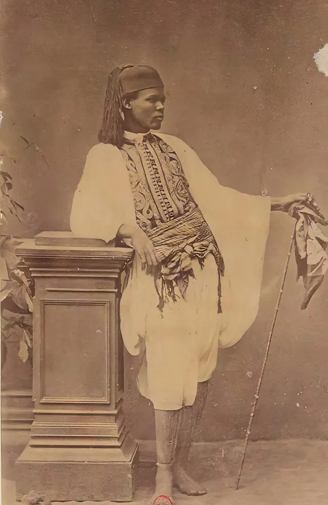 A Glimpse into the Daily Lives of Egyptians in the 1870s through the Lens of Émile Béchard