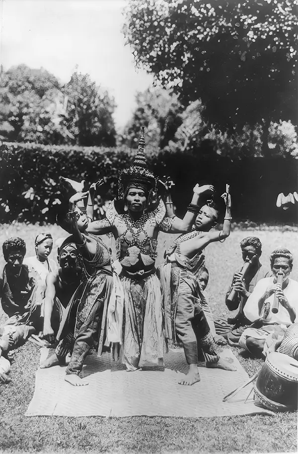 A picture from Thailand, 1890-1923.