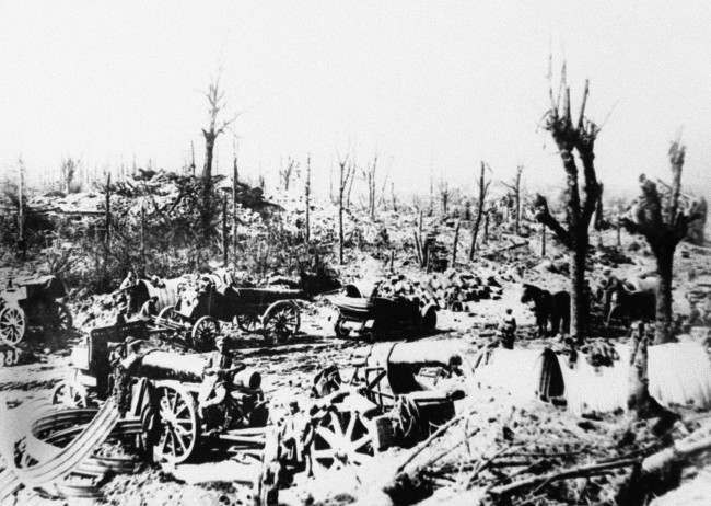 A German position at the western front, with heavy artillery