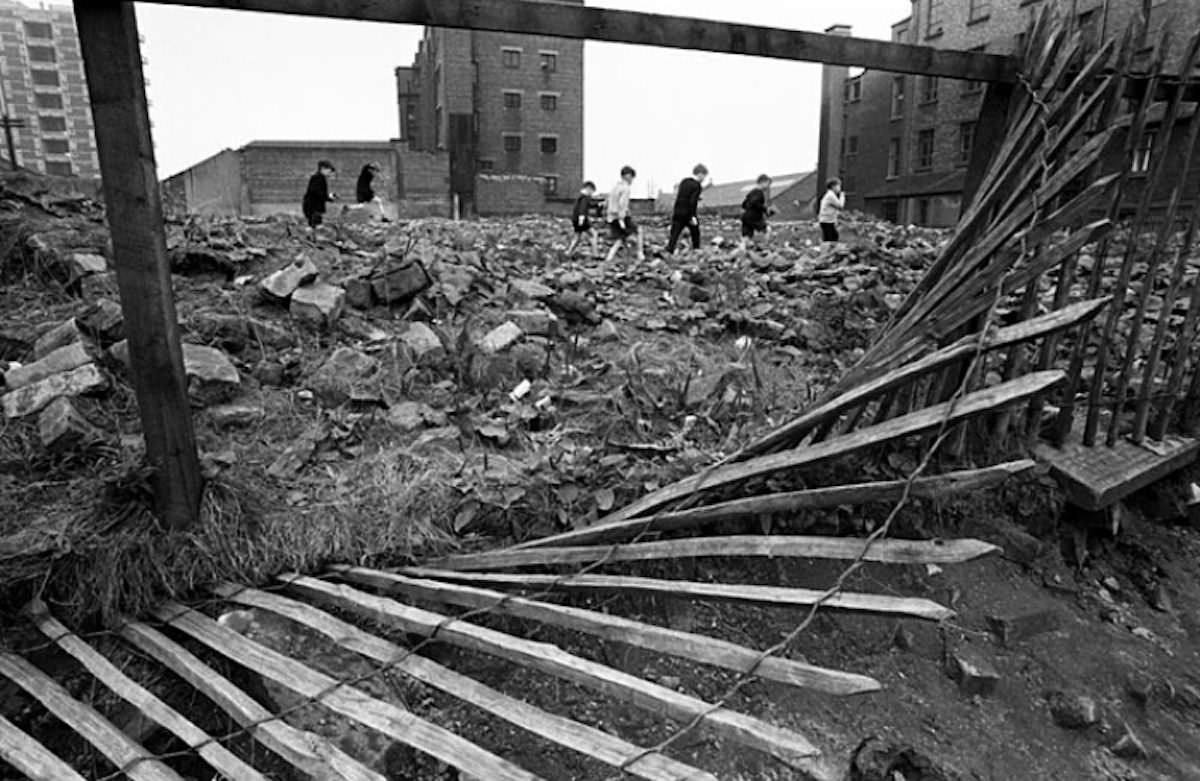 A Photographic Journey Through the Lives and Spirit of the Glasgow People in 1968