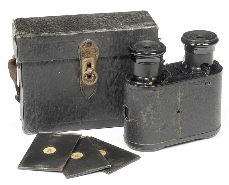 This Le Physiographe camera from 1896 was patented in both Britain and France and was disguised as a pair of binoculars.