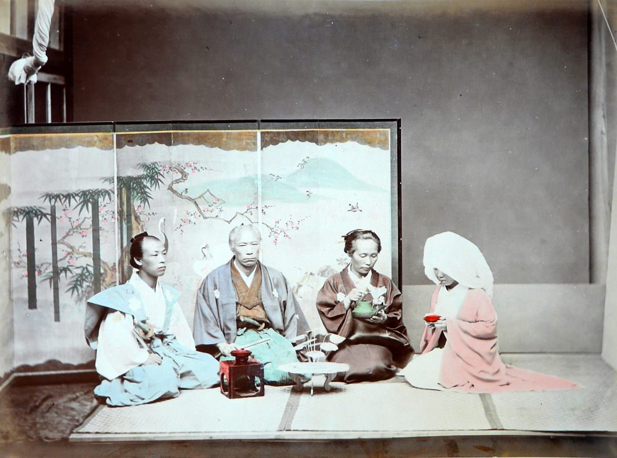 Adolfo Farsari’s Sensational Hand-Coloured Photographs of 19th Century Japan