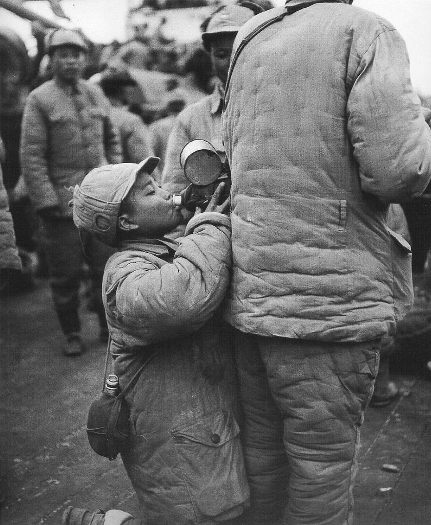 Rare Photos Capture the Last Days of Shanghai Before the Communist Revolution, 1947-1949