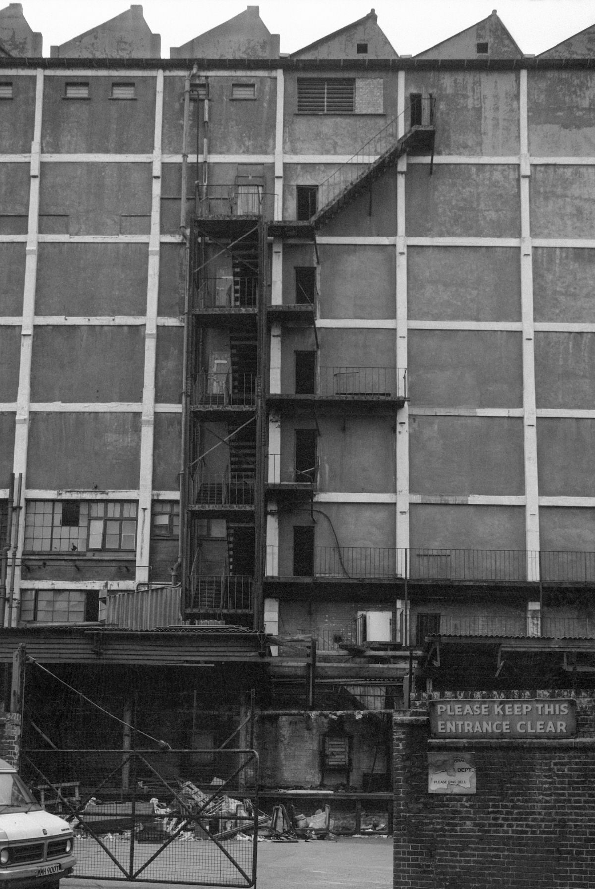 Warehouse, South Bank, 1981