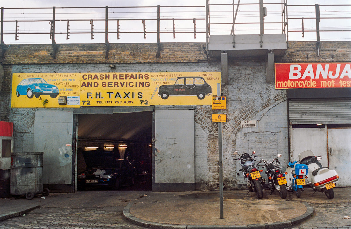 F H Taxis, Railway Arches, Dunbridge St, Bethnal Green, Tower Hamlets, 1993