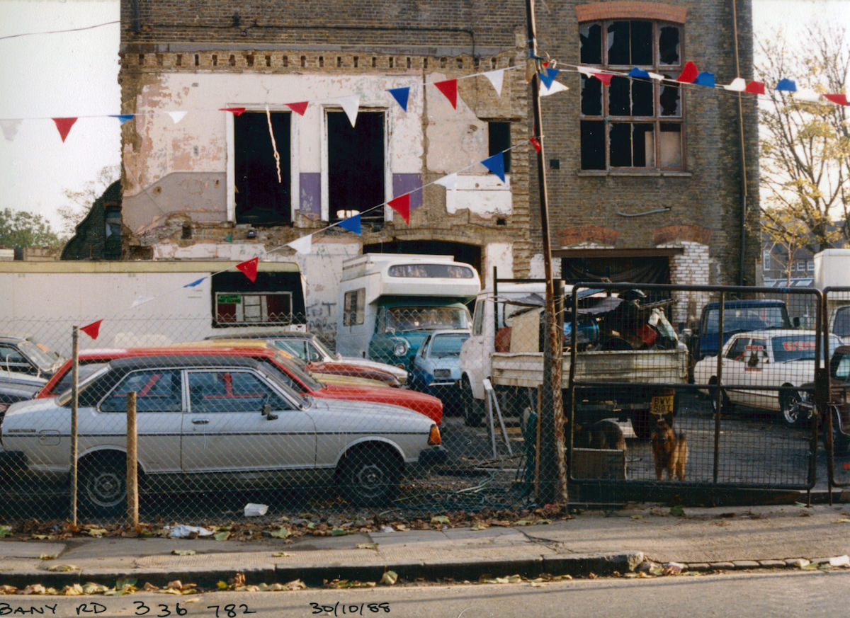 Car Sales, Albany Rd, Walworth, Southwark, 1988