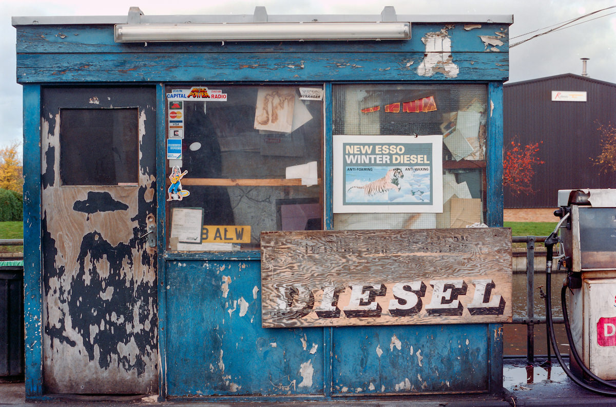 Garage, Twyford Abbey Rd, Park Royal, Brent, 1990