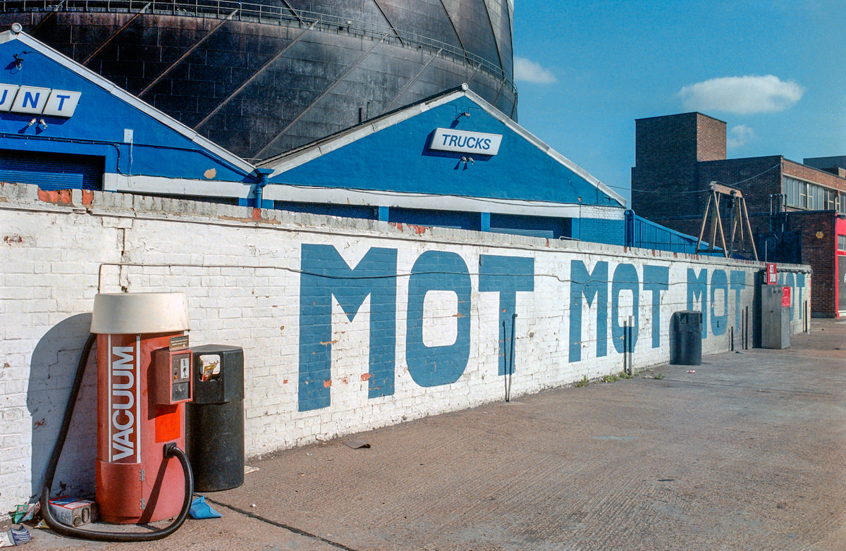 Garage, Armoury Way, Wandsworth, 1991