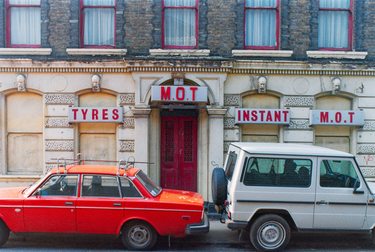 Garage, Lothian Rd, Camberwell, Lambeth, 1989