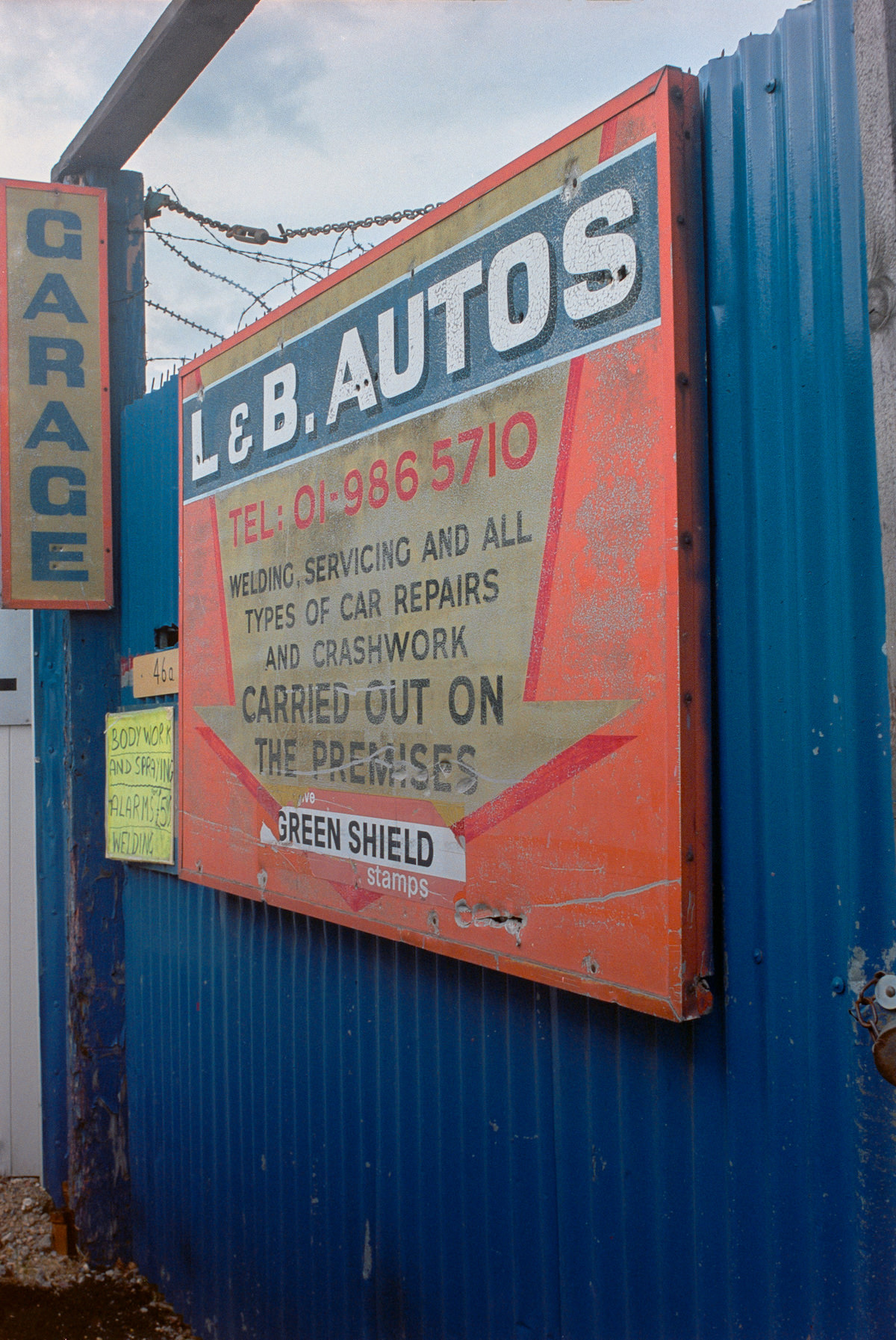 L & B Autos, Garage, Hackney Wick, Tower Hamlets, 1992