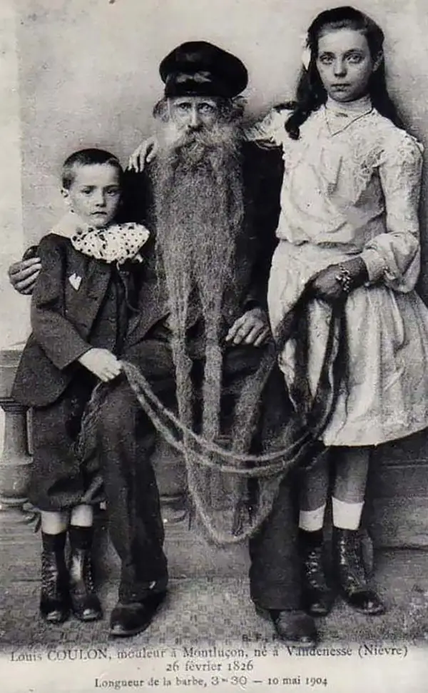 In 1904 with his grandchildren.