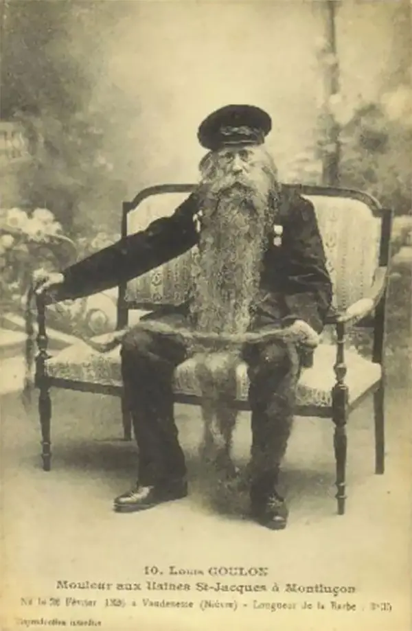 Louis Coulon: The Man with 11-Foot Beard, Which He Used as a Nest for his Beloved Cats