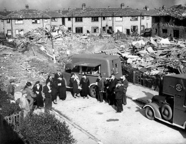 Americans who have answered Lord Woolton’s appeal to London caterers for hot food and drink for air raid victims by giving fifty mobile canteens through the allied relief fund, have now decided to increase this fleet of mobile kitchens to 100 vehicles.