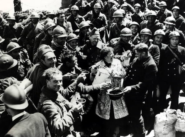 Refreshments for French soldiers and marines on arrival in England.