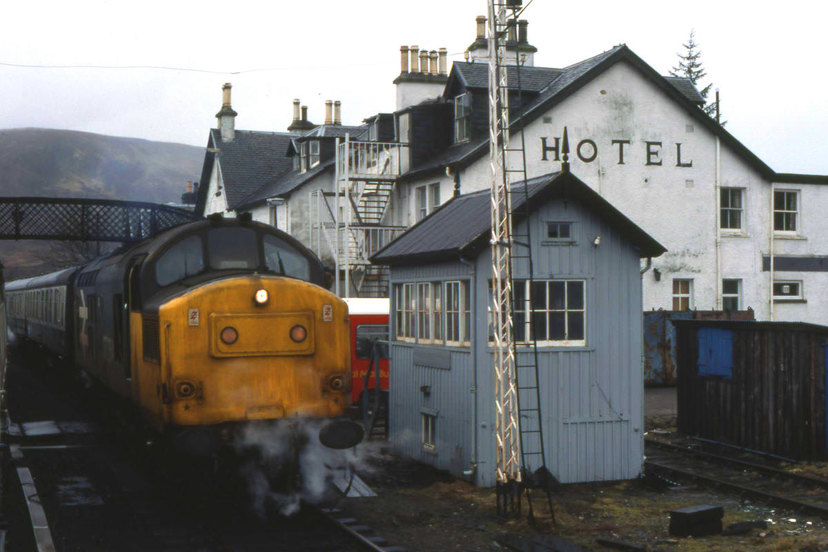 Crossing at Achnasheen, 1985