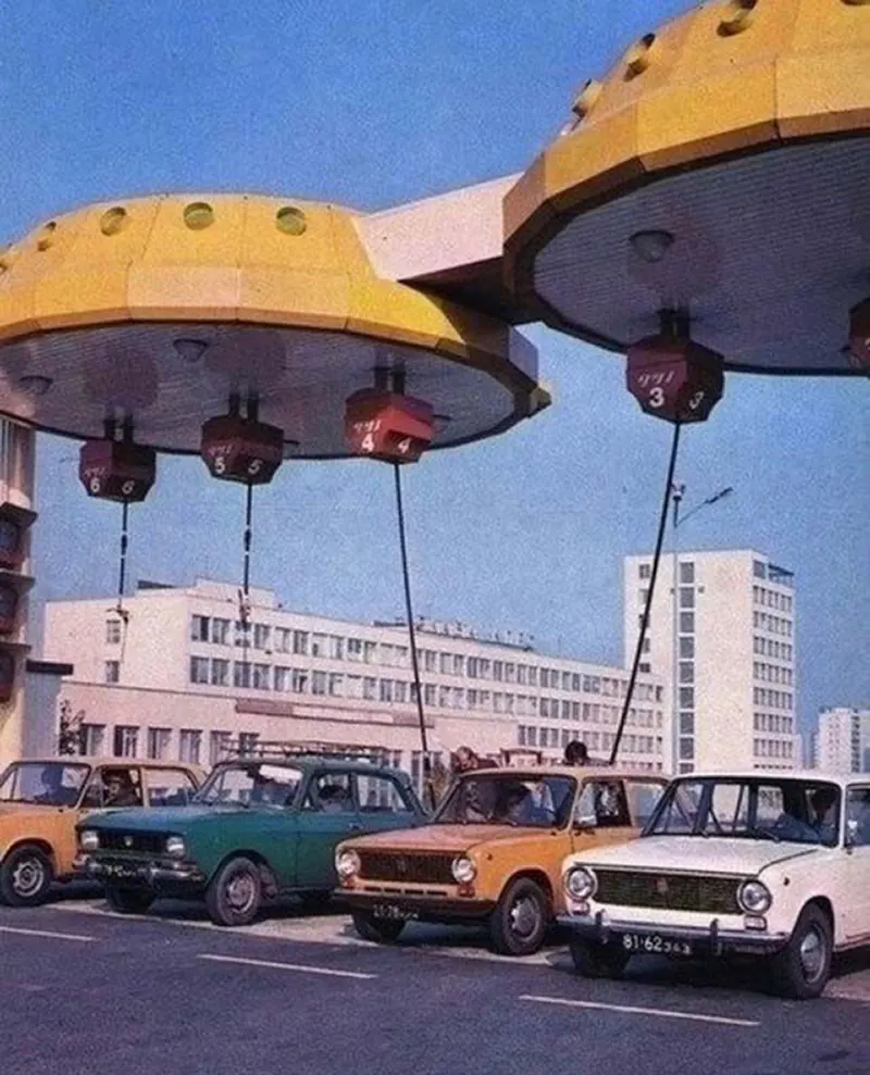 Sputnik-Style Refueling: The Fascinating Story of Soviet Flying Saucer Gas Stations