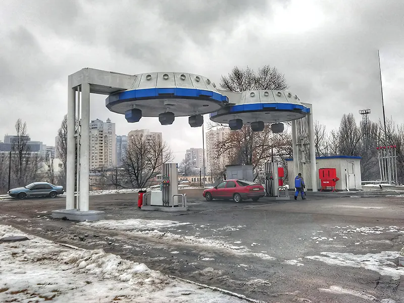 Sputnik-Style Refueling: The Fascinating Story of Soviet Flying Saucer Gas Stations