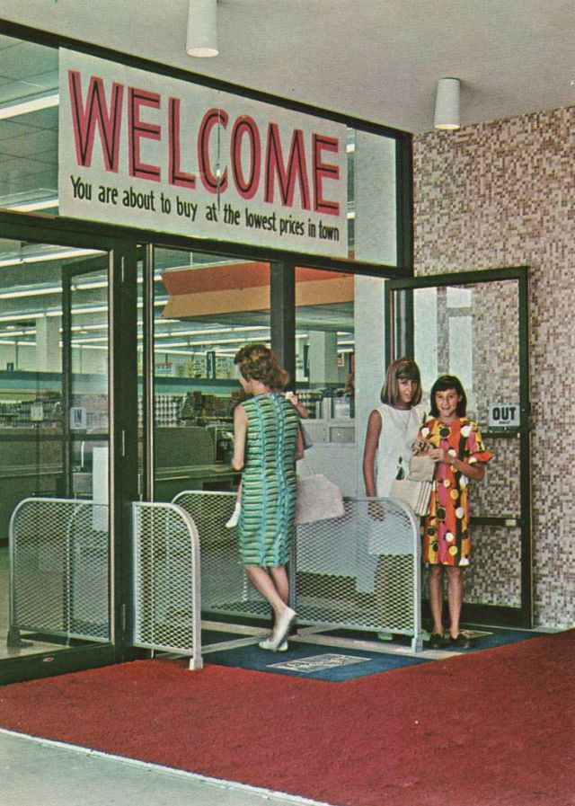 Dallas Kroger’s, 1965.