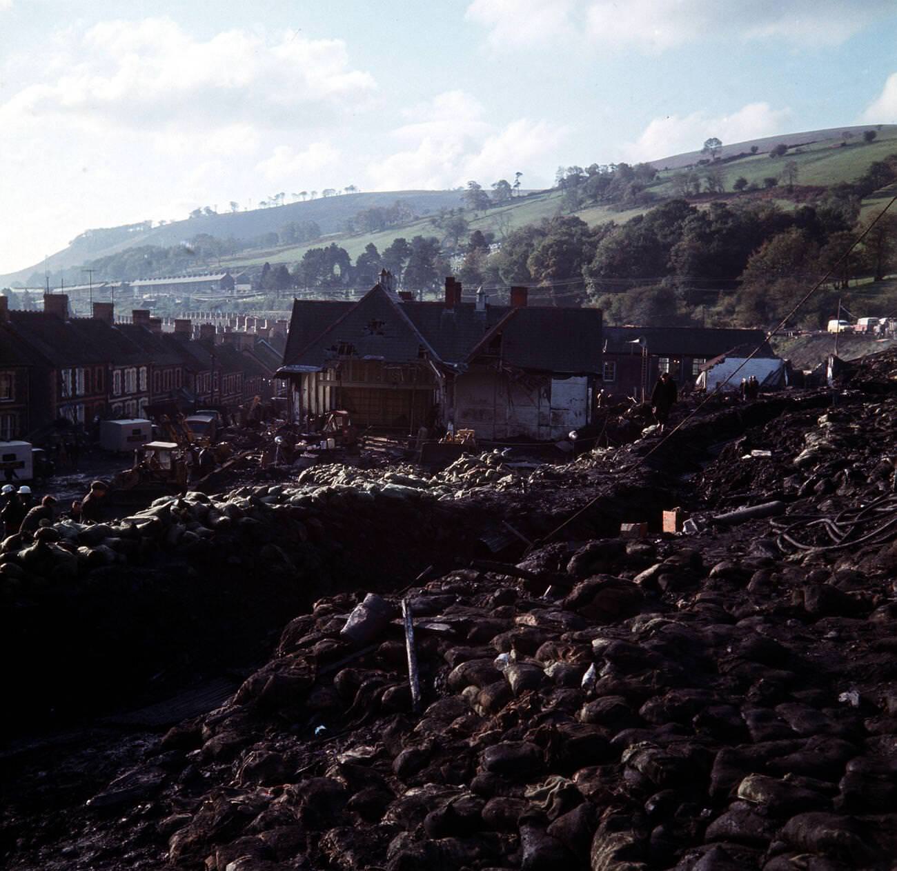 The mountain that moved, 1966.