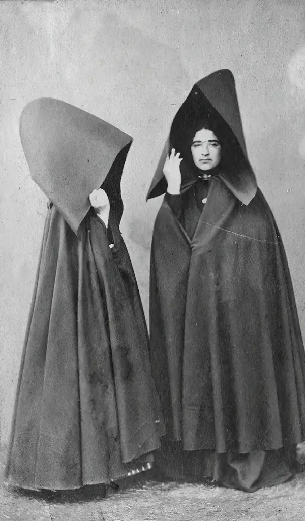 The Azorean Hood: Historical Photos of Portuguese Women in their Traditional Hooded Capes