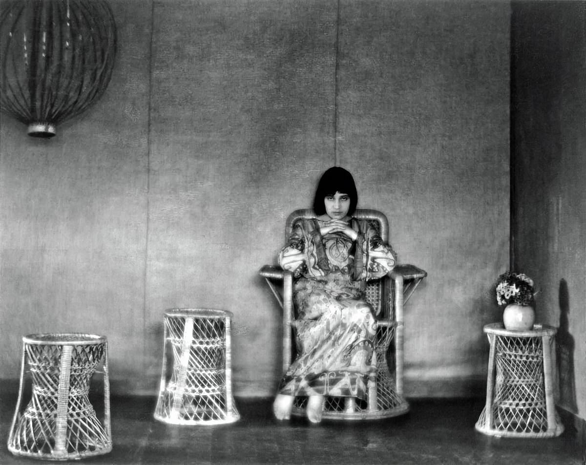 The Life and Extraordinary Photography of Tina Modotti