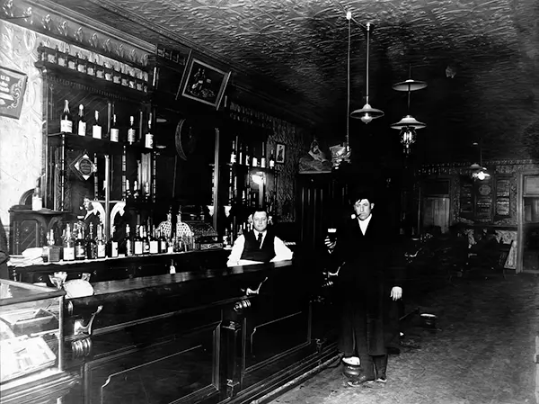 A Wild West saloon, 1890s.