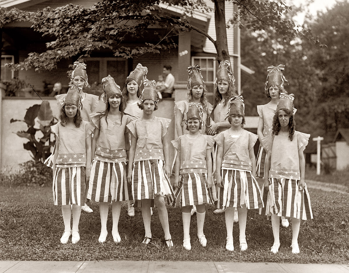 Innocence Lost: Vintage Photographs of America's Children in the Early 1900s