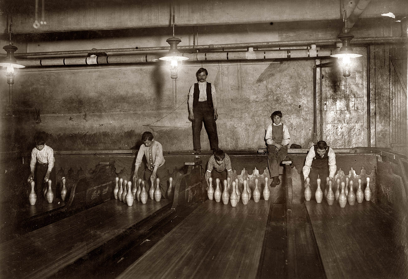 Innocence Lost: Vintage Photographs of America's Children in the Early 1900s