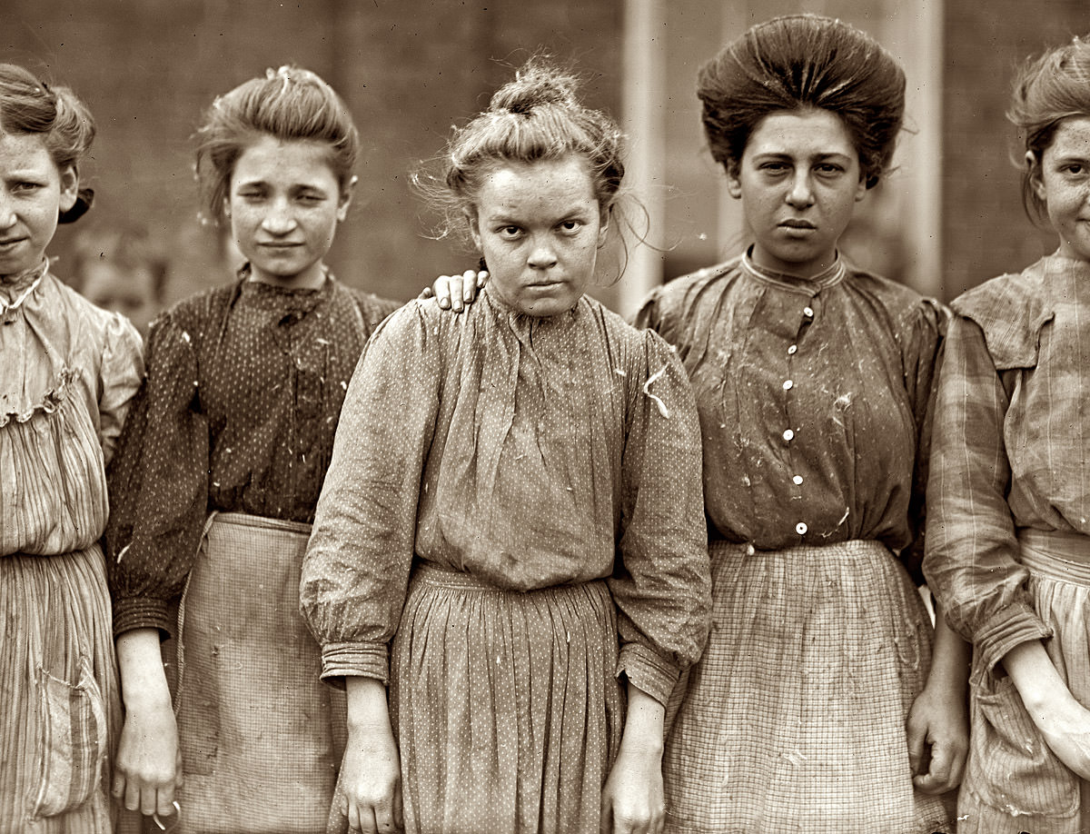 Innocence Lost: Vintage Photographs of America's Children in the Early 1900s