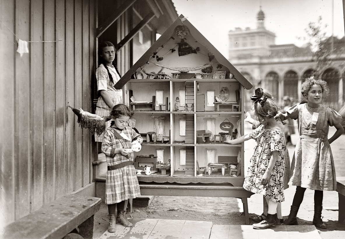 Innocence Lost: Vintage Photographs of America's Children in the Early 1900s