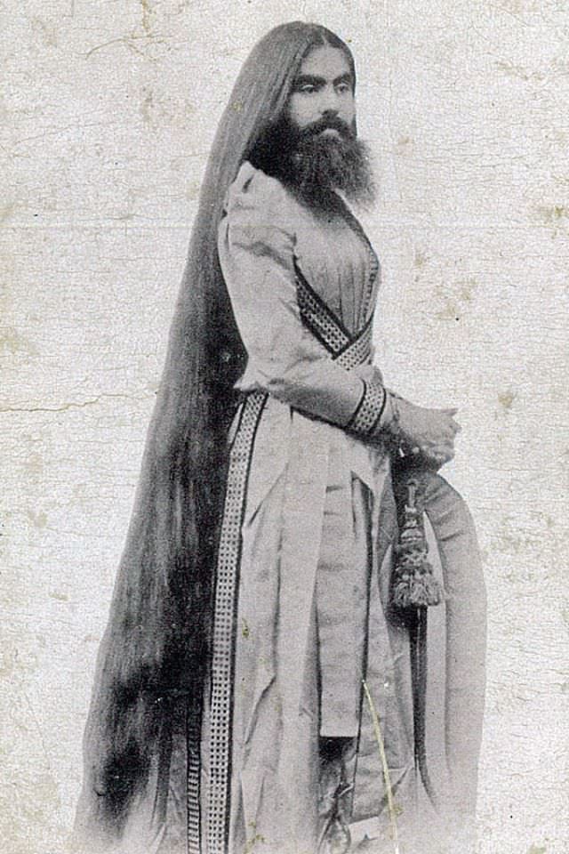 The Bearded Lady of the Victorian Era: The Remarkable Story and Photos of Annie Jones